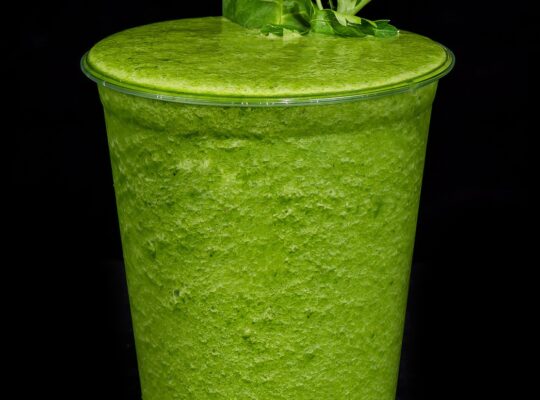 Top 5 morning drinks to kickstart your weight loss journey.